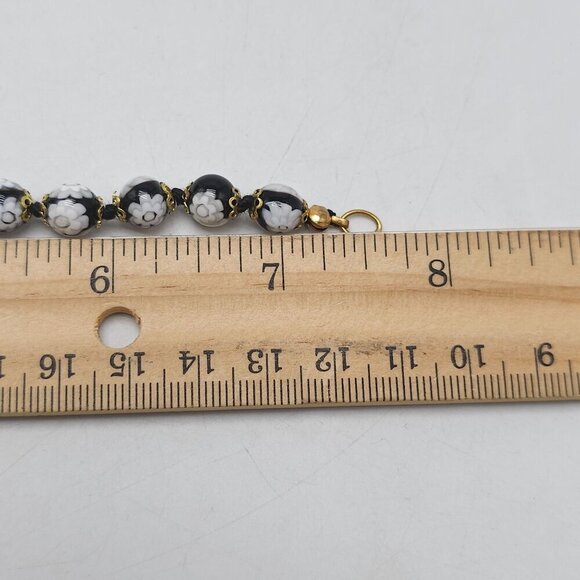 Murano Glass Black White Floral Beaded Bracelet Lobster Clasp 7.5 Inches - Picture 4 of 4